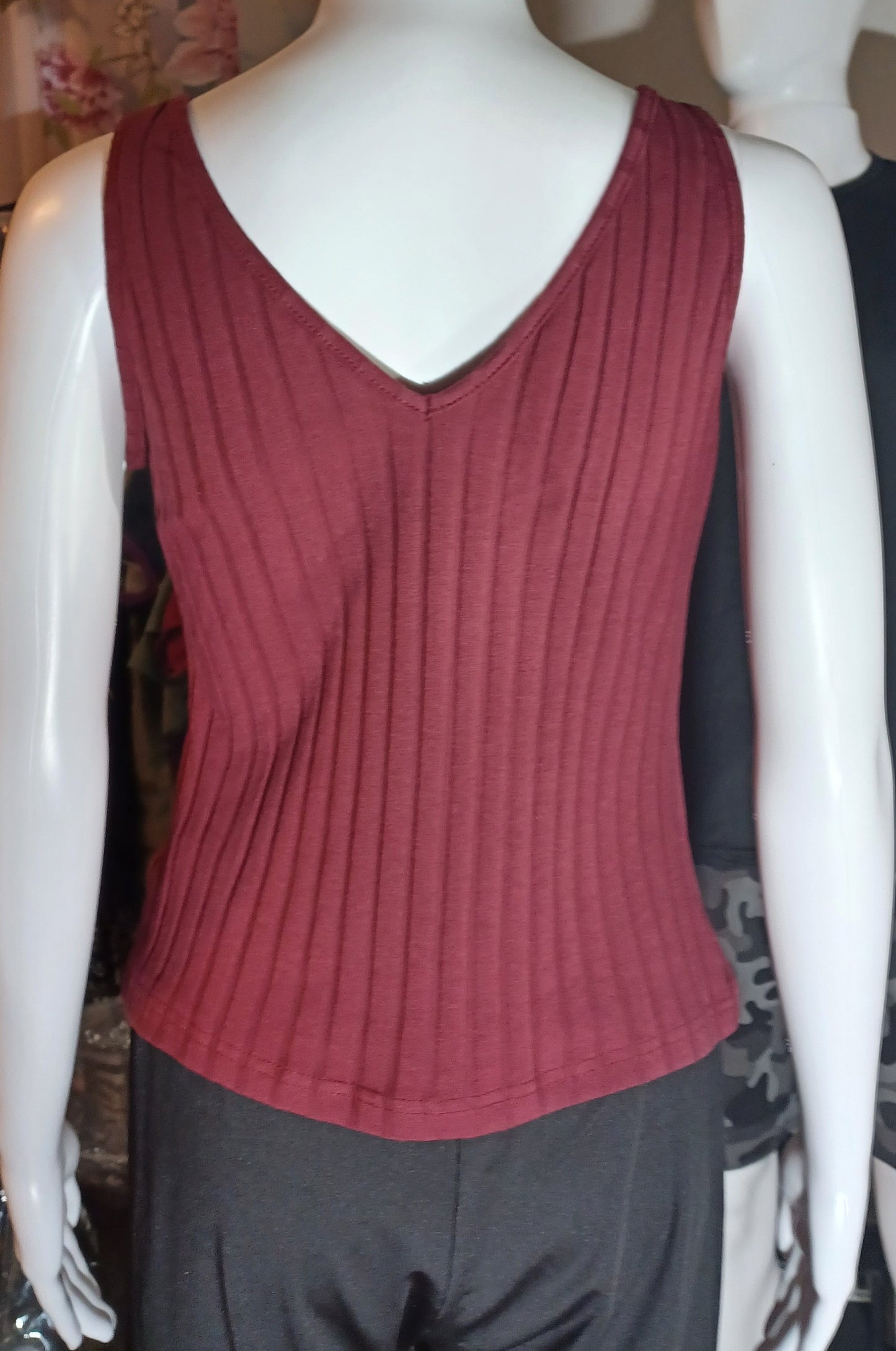 Ribbed V-neck Tank Top