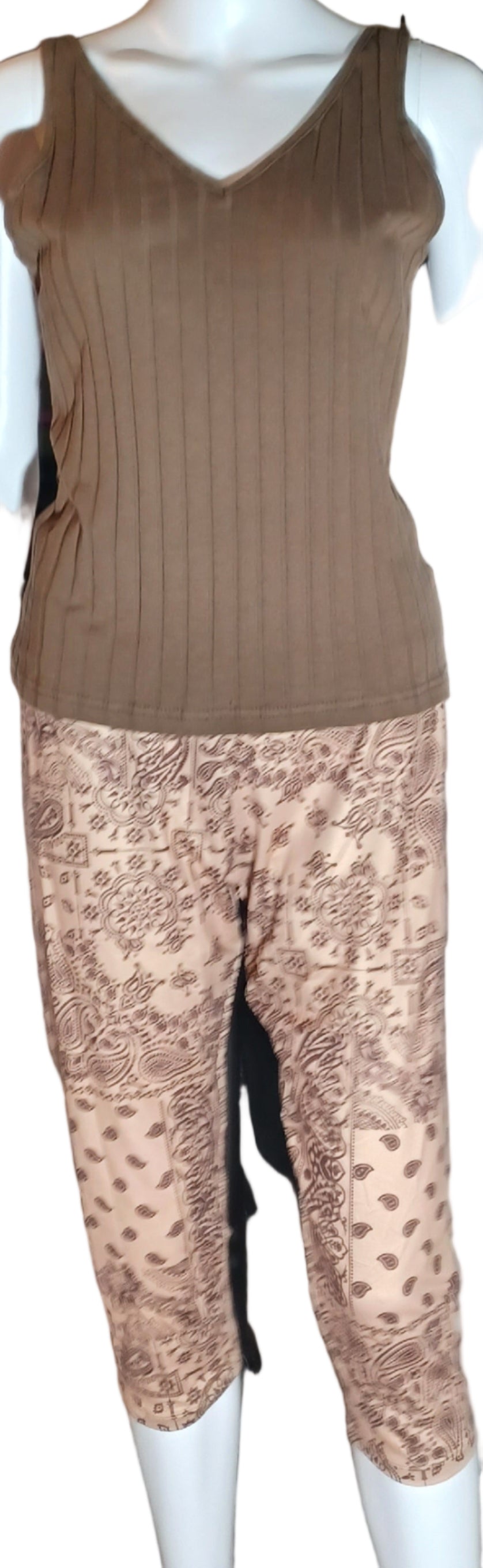 Ribbed V-neck Tank Top