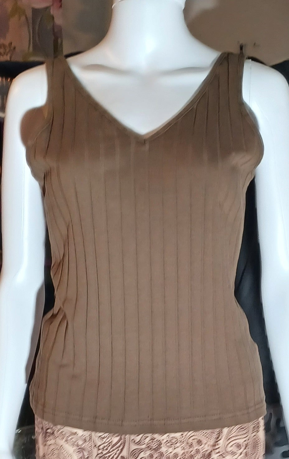 Ribbed V-neck Tank Top
